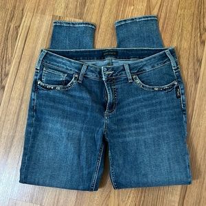 Silver Jeans. Elyse skinny